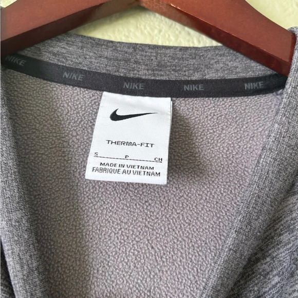 Nike Therma-FIT Men’s Charcoal Heather/Black Fitness Crew DQ4854-071 Size Small - Picture 6 of 7